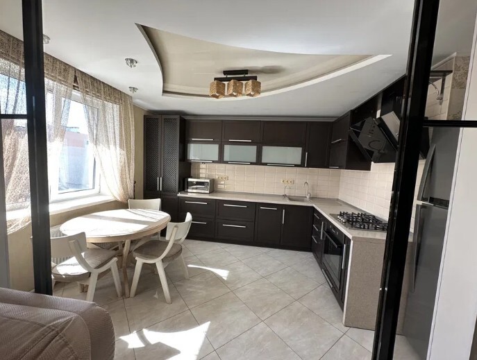 Продається 3-х кімнатна квартира в ЖК Академічний. 2 рівнева, ремонт. фото 1 Продається 3-х кімнатна квартира в ЖК Академічний. 2 рівнева, ремонт. фото 1