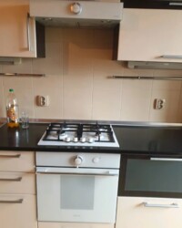  1-  .  .  .    . .  10