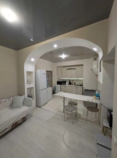 Продається 2-х кімнатна квартира, гарний стан, ремонт, з технікою та меблями. фото 1 Продається 2-х кімнатна квартира, гарний стан, ремонт, з технікою та меблями. фото 1