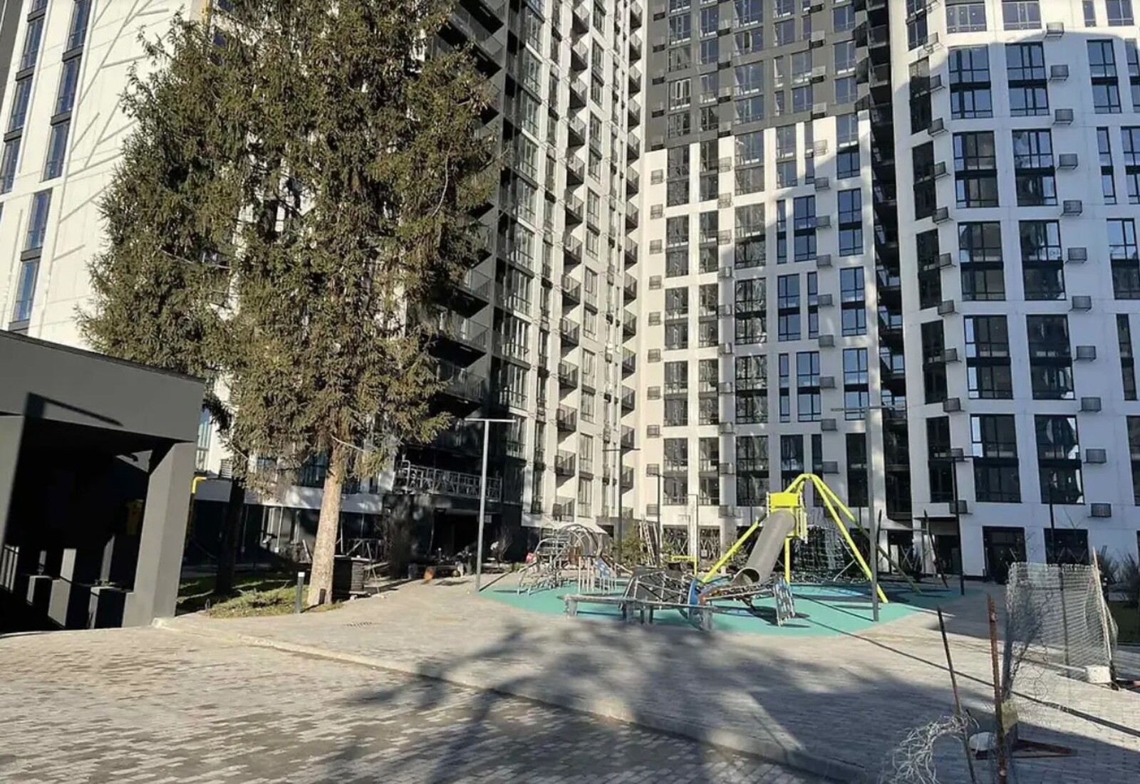 Продається 1-но кімнатна квартира. Новобудова. Техніка, меблі. Відмінний стан. Р-н Слов'янка фото 1 Продається 1-но кімнатна квартира. Новобудова. Техніка, меблі. Відмінний стан. Р-н Слов'янка фото 1