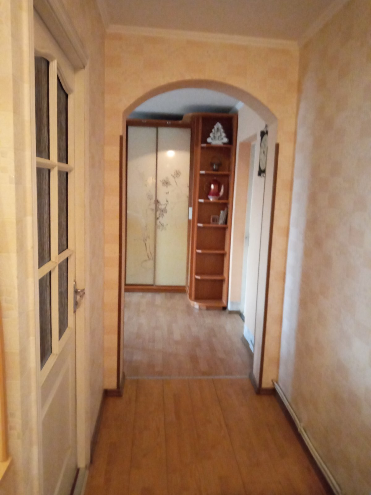 Продається 3х кімнатна квартира в районі центрального ринку, з технікою та меблями фото 1 Продається 3х кімнатна квартира в районі центрального ринку, з технікою та меблями фото 1