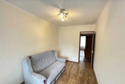 Продаж 4-х кімнатної квартири з ремонтом. АГВ. Спокійний район. Меблі та техніка лишаються фото 4 Продаж 4-х кімнатної квартири з ремонтом. АГВ. Спокійний район. Меблі та техніка лишаються фото 4