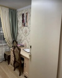 Продається 4-х кімнатна квартира в Замостянському районі. Гарний стан. фото 10 Продається 4-х кімнатна квартира в Замостянському районі. Гарний стан. фото 10