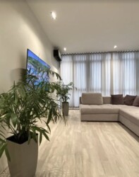  1-     Avalon 5.  .  7