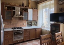 Продається 3-х кімнатна квартира в Замостянському районі. Великогабаритна фото 1 Продається 3-х кімнатна квартира в Замостянському районі. Великогабаритна фото 1