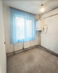  4-    - .  䳿 . .  4