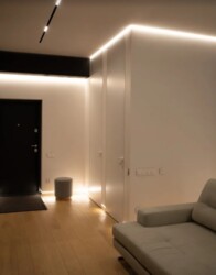  2  70 .   .   Premier Tower  28