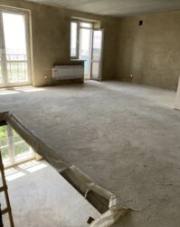 Продається 4-х кімнатна квартира в р-ні Поділля. Без ремонту. фото 2 Продається 4-х кімнатна квартира в р-ні Поділля. Без ремонту. фото 2