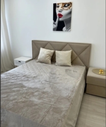  1  61.4 .   .  8, . 7  4