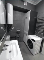  1-     PREMIER TOWER.  '.  6