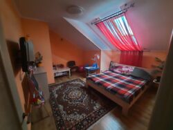 Продається 2х кімнатна квартира в містечку закритого типу, вул. Отамана Сітка фото 1 Продається 2х кімнатна квартира в містечку закритого типу, вул. Отамана Сітка фото 1