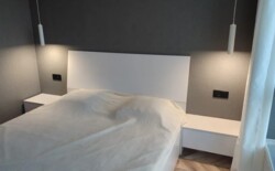  2-  ,  , - '.  ˳  10