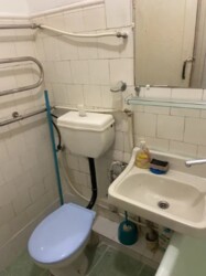 Продається 2-х кімнатна квартира в Центрі міста. Простий стан але ВИГІДНА ЦІНА. фото 3 Продається 2-х кімнатна квартира в Центрі міста. Простий стан але ВИГІДНА ЦІНА. фото 3