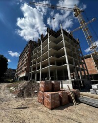 Продається 1-но кімнатна квартира в Новобудові. Без ремонту фото 2 Продається 1-но кімнатна квартира в Новобудові. Без ремонту фото 2