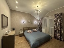 Продаж великогабаритної 3-кімнатної квартири в елітному районі Поділля. фото 17 Продаж великогабаритної 3-кімнатної квартири в елітному районі Поділля. фото 17