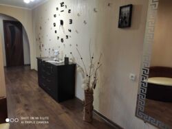 Продається 3х кімнатна квартира вул. Олега Антонова, гарний ремонт. Техніка та меблі фото 3 Продається 3х кімнатна квартира вул. Олега Антонова, гарний ремонт. Техніка та меблі фото 3