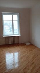 Продається 2 кімнатна квартира по вул Пирогова, простий стан. фото 1 Продається 2 кімнатна квартира по вул Пирогова, простий стан. фото 1