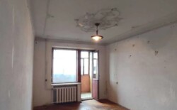 Продається 2-х кімнатна квартира, центр, потребує ремонту фото 6 Продається 2-х кімнатна квартира, центр, потребує ремонту фото 6