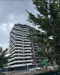  1  42.2 .   Central Park Vinnytsia.   4