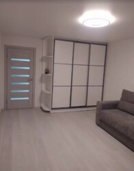  1  40 .   . .  . .  8