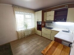 ПРодається 1-но кімнатна квартира в р-ні Вишенька. Гарний стан фото 4 ПРодається 1-но кімнатна квартира в р-ні Вишенька. Гарний стан фото 4