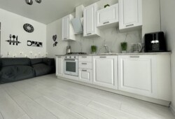 Продається 2-х кімнатна квартира, центральна частина міста, новобудова, ремонт. фото 1 Продається 2-х кімнатна квартира, центральна частина міста, новобудова, ремонт. фото 1