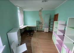 Продається 4-х кімнатна квартира в р-ні Поділля. Новий ремонт фото 15 Продається 4-х кімнатна квартира в р-ні Поділля. Новий ремонт фото 15