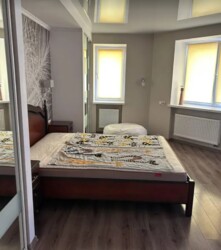 Продаж 4к квартири 115 кв. м на вул. Академічна гарний стан. фото 8 Продаж 4к квартири 115 кв. м на вул. Академічна гарний стан. фото 8