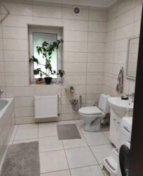 Продається 3-х кімнатна квартира в р-ні Вишенька. Добрий стан. Ремонт. фото 16 Продається 3-х кімнатна квартира в р-ні Вишенька. Добрий стан. Ремонт. фото 16