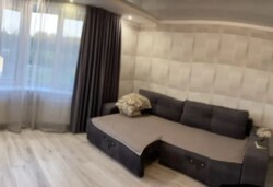 Продається 1-но кімнатна квартира в р-ні Поділля. Ремонт. фото 3 Продається 1-но кімнатна квартира в р-ні Поділля. Ремонт. фото 3