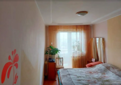 Простора 3-кімнатна квартира в престижному районі Слов'янка фото 6 Простора 3-кімнатна квартира в престижному районі Слов'янка фото 6