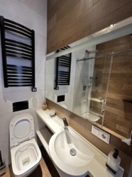  3-     Avalon. 110 .. - '.  17