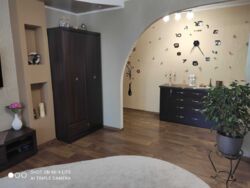 Продається 3х кімнатна квартира вул. Олега Антонова, гарний ремонт. Техніка та меблі фото 2 Продається 3х кімнатна квартира вул. Олега Антонова, гарний ремонт. Техніка та меблі фото 2