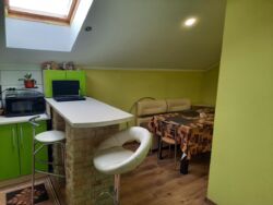 Продається 2х кімнатна квартира в містечку закритого типу, вул. Отамана Сітка фото 12 Продається 2х кімнатна квартира в містечку закритого типу, вул. Отамана Сітка фото 12