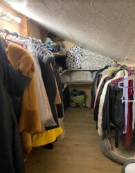  2-  .   .   . -    3