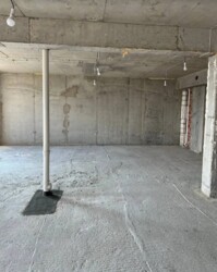   4-    -   Premier Tower .  4