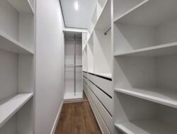 Продаж 2-х кімнатної квартири в елітному районі Поділля, новий ремонт. фото 11 Продаж 2-х кімнатної квартири в елітному районі Поділля, новий ремонт. фото 11