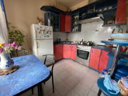 Продається 2-х кімнатна квартира, з ремонтом, Центр фото 2 Продається 2-х кімнатна квартира, з ремонтом, Центр фото 2