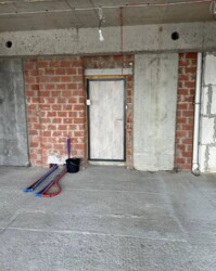   4-    -   Premier Tower .  5