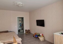 Продається 1-но кімнатна квартира на мр-ні Академічний, з ремонтом фото 1 Продається 1-но кімнатна квартира на мр-ні Академічний, з ремонтом фото 1