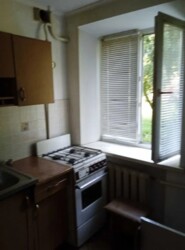 Продається 2-х кімнатна квартира в Замостянському районі. Простий стан. фото 7 Продається 2-х кімнатна квартира в Замостянському районі. Простий стан. фото 7