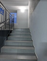  1  40.9 .   . ,    4