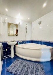 Продається 4-х кімнатна квартира в Замостянському районі. Гарний стан. фото 3 Продається 4-х кімнатна квартира в Замостянському районі. Гарний стан. фото 3