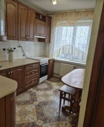 Продається 3-х кімнатна квартира в гарному районі. Ремонт Індивідуальне опалення. фото 1 Продається 3-х кімнатна квартира в гарному районі. Ремонт Індивідуальне опалення. фото 1