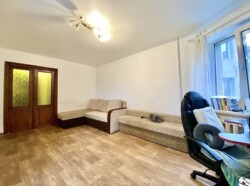 Продається 1-но кімнатна квартира в р-ні Вишенька. Простий житловий стан. фото 6 Продається 1-но кімнатна квартира в р-ні Вишенька. Простий житловий стан. фото 6