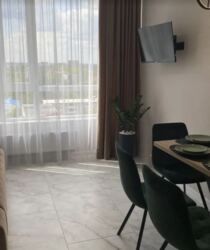 ������ 1� �������� 48 ��. � �� ���. 600-���� �� ˳���������� ���� 14