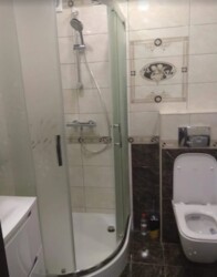  1  59.5 .   .   Turkish City.    12