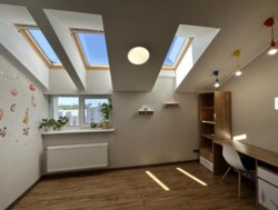 Продаж великогабаритної 3-кімнатної квартири в елітному районі Поділля. фото 14 Продаж великогабаритної 3-кімнатної квартири в елітному районі Поділля. фото 14