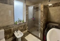 Продається 4-х кімнатна квартира в Ленінському районі фото 6 Продається 4-х кімнатна квартира в Ленінському районі фото 6