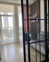  1-     Premier Tower. ³ .  8